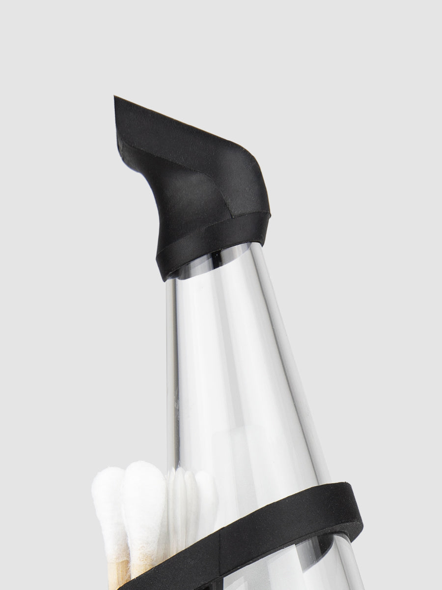 Close up shot of Puffco black travel dab rig mouthpiece